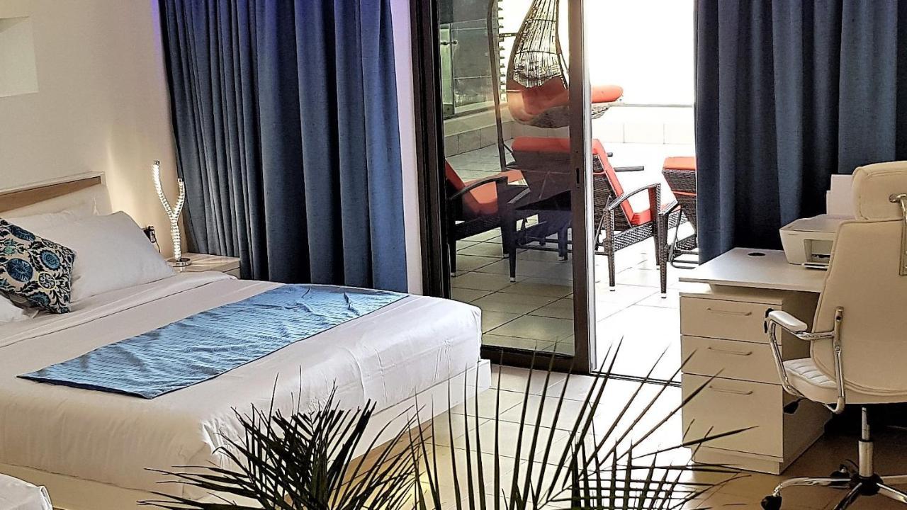 Jbr Penthouse With Terrace Pool Apartman Dubaj Kültér fotó