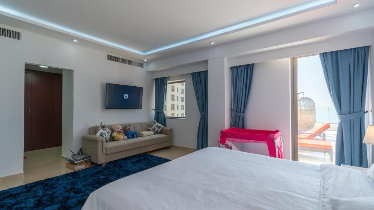 Jbr Penthouse With Terrace Pool Apartman Dubaj Kültér fotó
