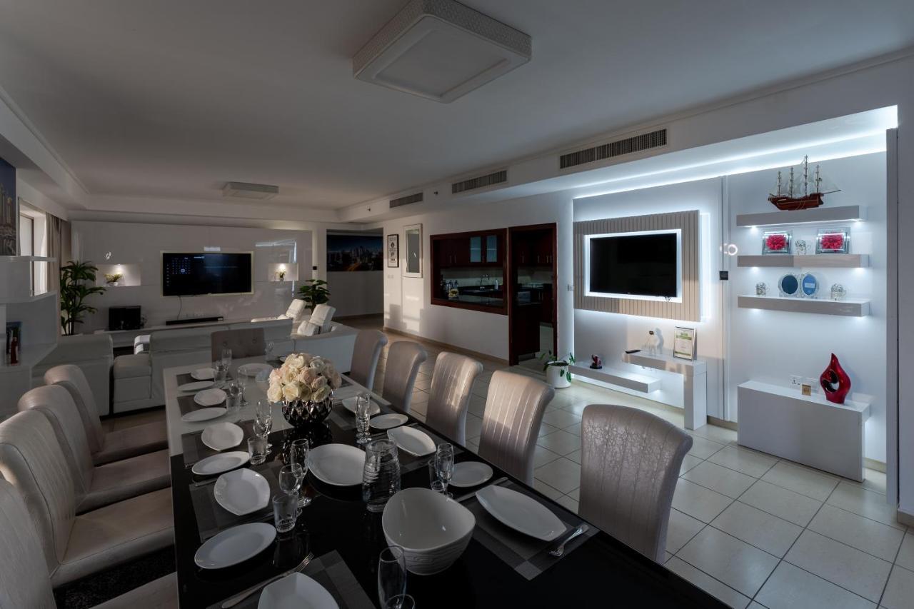 Jbr Penthouse With Terrace Pool Apartman Dubaj Kültér fotó