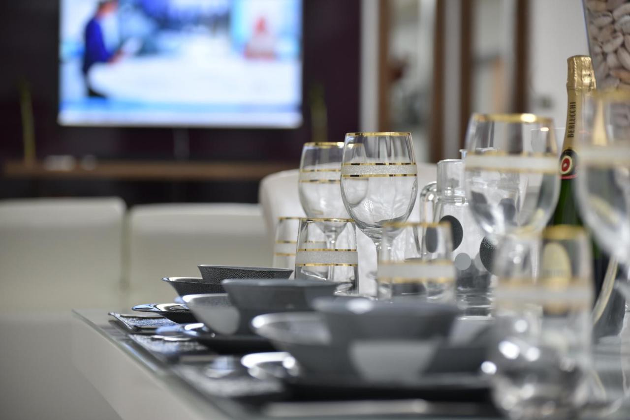 Jbr Penthouse With Terrace Pool Apartman Dubaj Kültér fotó
